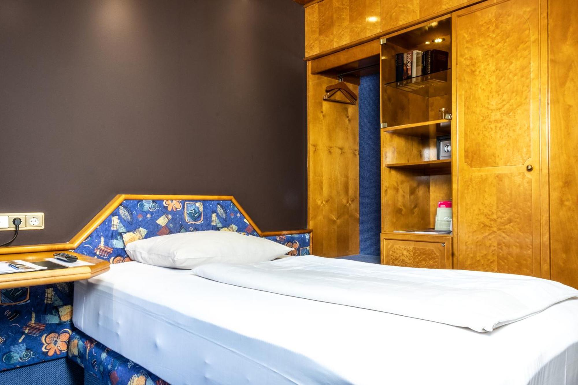 Hotel & Restaurant Knote Sindelfingen Eksteriør billede